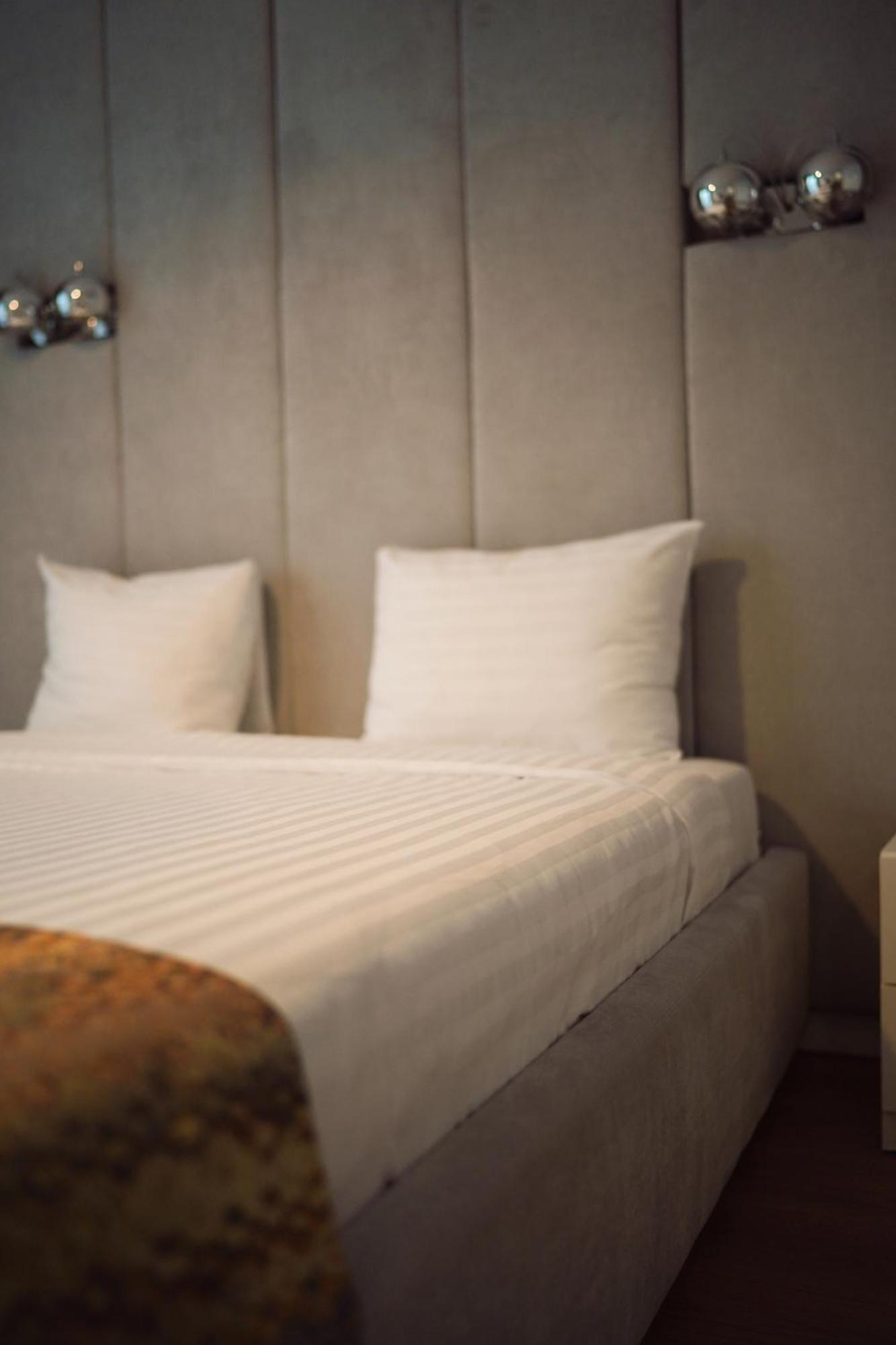 קלוז'-נאפוקה Uba Accommodation Aparthotel מראה חיצוני תמונה