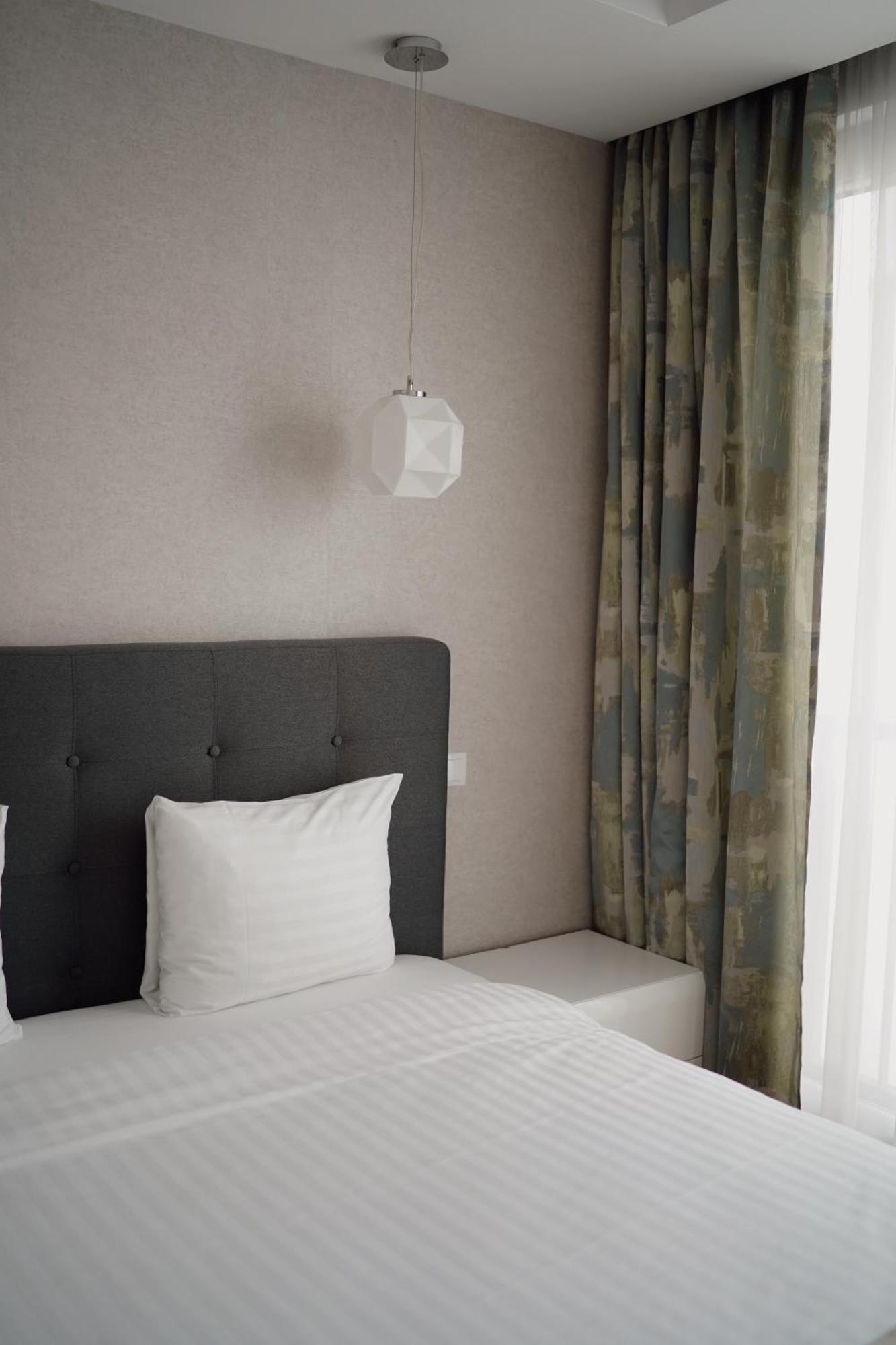 קלוז'-נאפוקה Uba Accommodation Aparthotel מראה חיצוני תמונה